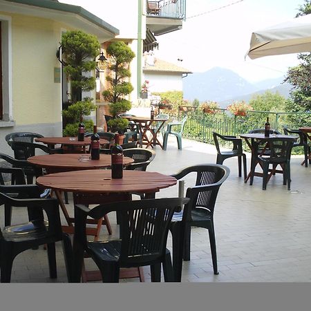 Budget Hotel Vittoria & Ristorante Marzio Exteriér fotografie