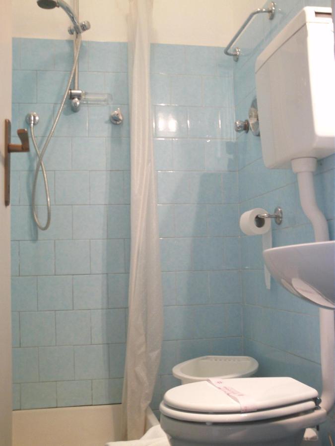 Budget Hotel Vittoria & Ristorante Marzio Pokoj fotografie